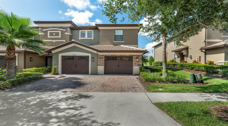 DAVENPORT, Florida 33896, 2 Bedrooms Bedrooms, ,2 BathroomsBathrooms,Residential,For Sale,AZALEA SANDS,0,MFRO6321934