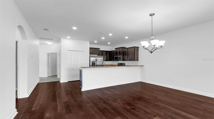DAVENPORT, Florida 33896, 2 Bedrooms Bedrooms, ,2 BathroomsBathrooms,Residential,For Sale,AZALEA SANDS,0,MFRO6321934