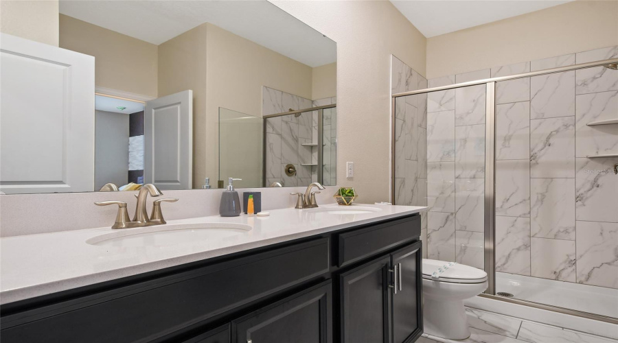 KISSIMMEE, Florida 34746, 9 Bedrooms Bedrooms, ,5 BathroomsBathrooms,Residential,For Sale,NARRATIVE,0,MFRS5129900