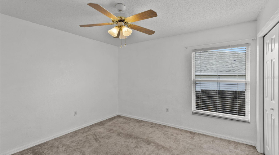 DAVENPORT, Florida 33837, 4 Bedrooms Bedrooms, ,2 BathroomsBathrooms,Residential,For Sale,WINSOR,0,MFRO6322645