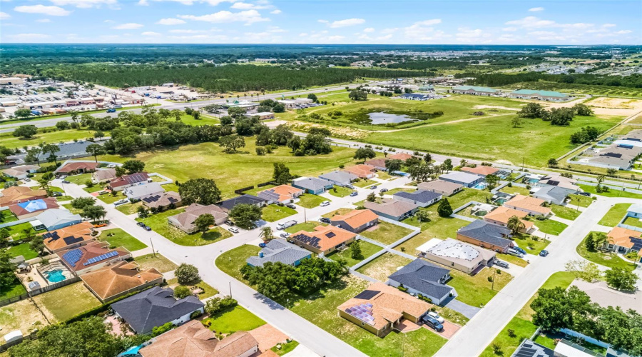 DAVENPORT, Florida 33837, 4 Bedrooms Bedrooms, ,2 BathroomsBathrooms,Residential,For Sale,WINSOR,0,MFRO6322645