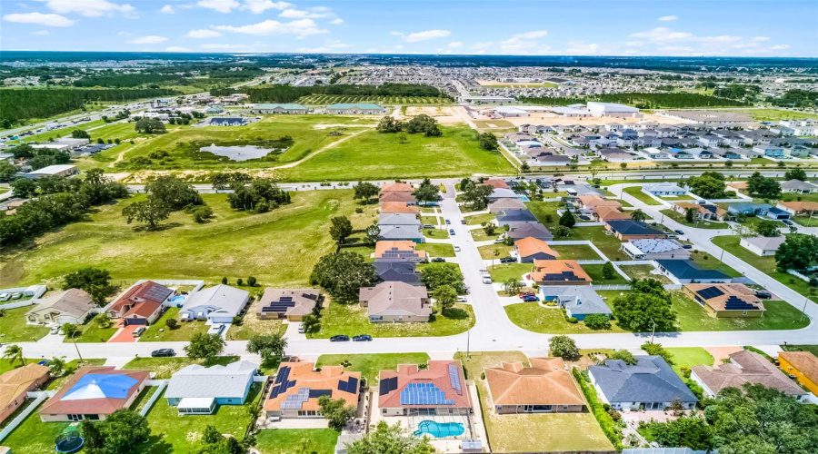 DAVENPORT, Florida 33837, 4 Bedrooms Bedrooms, ,2 BathroomsBathrooms,Residential,For Sale,WINSOR,0,MFRO6322645