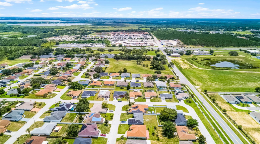 DAVENPORT, Florida 33837, 4 Bedrooms Bedrooms, ,2 BathroomsBathrooms,Residential,For Sale,WINSOR,0,MFRO6322645