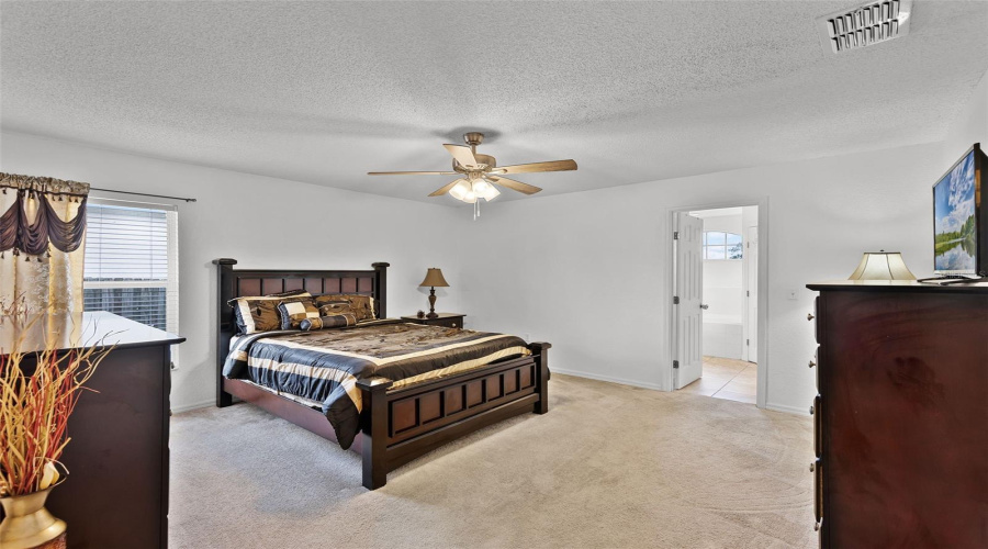 DAVENPORT, Florida 33837, 4 Bedrooms Bedrooms, ,2 BathroomsBathrooms,Residential,For Sale,WINSOR,0,MFRO6322645