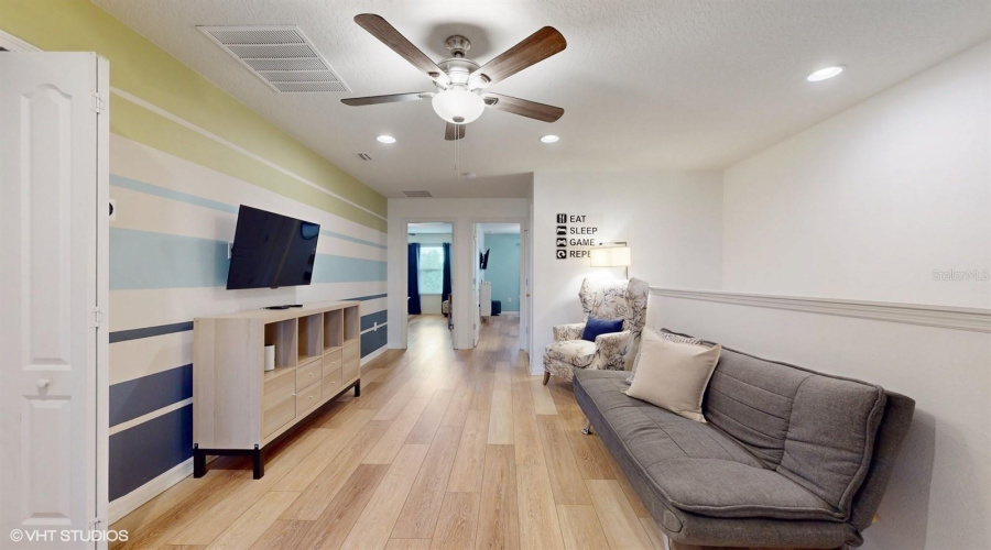 KISSIMMEE, Florida 34747, 5 Bedrooms Bedrooms, ,4 BathroomsBathrooms,Residential,For Sale,GENEVE,0,MFRO6319533