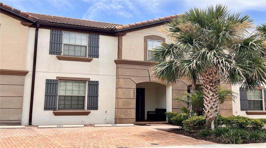 KISSIMMEE, Florida 34747, 5 Bedrooms Bedrooms, ,4 BathroomsBathrooms,Residential,For Sale,GENEVE,0,MFRO6319533