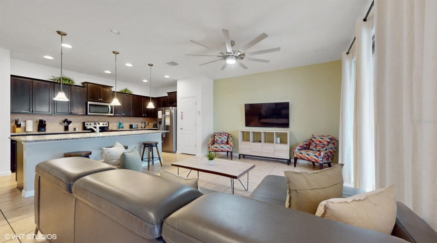 KISSIMMEE, Florida 34747, 5 Bedrooms Bedrooms, ,4 BathroomsBathrooms,Residential,For Sale,GENEVE,0,MFRO6319533