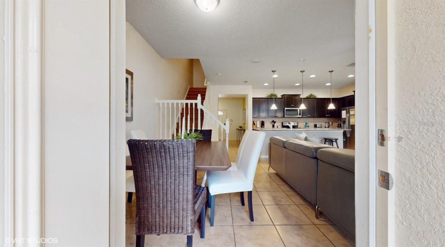 KISSIMMEE, Florida 34747, 5 Bedrooms Bedrooms, ,4 BathroomsBathrooms,Residential,For Sale,GENEVE,0,MFRO6319533