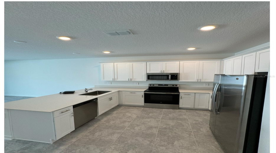 KISSIMMEE, Florida 34747, 3 Bedrooms Bedrooms, ,2 BathroomsBathrooms,Residential,For Sale,STONE CREEK TRL,0,MFRS5128898