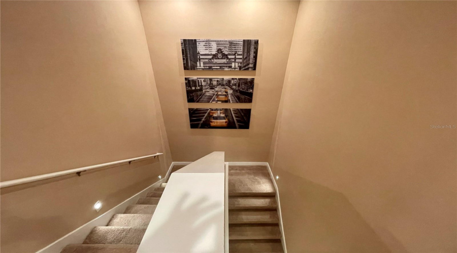KISSIMMEE, Florida 34747, 4 Bedrooms Bedrooms, ,4 BathroomsBathrooms,Residential,For Sale,BROOKLYN,0,MFRO6322361