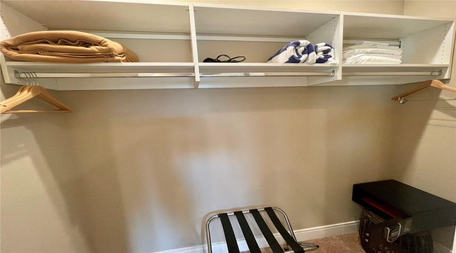 KISSIMMEE, Florida 34747, 4 Bedrooms Bedrooms, ,4 BathroomsBathrooms,Residential,For Sale,BROOKLYN,0,MFRO6322361