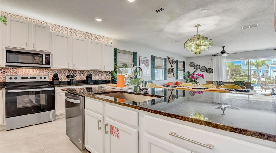 REUNION, Florida 34747, 6 Bedrooms Bedrooms, ,4 BathroomsBathrooms,Residential,For Sale,GATHERING,0,MFRS5129951