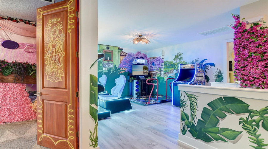 REUNION, Florida 34747, 6 Bedrooms Bedrooms, ,4 BathroomsBathrooms,Residential,For Sale,GATHERING,0,MFRS5129951