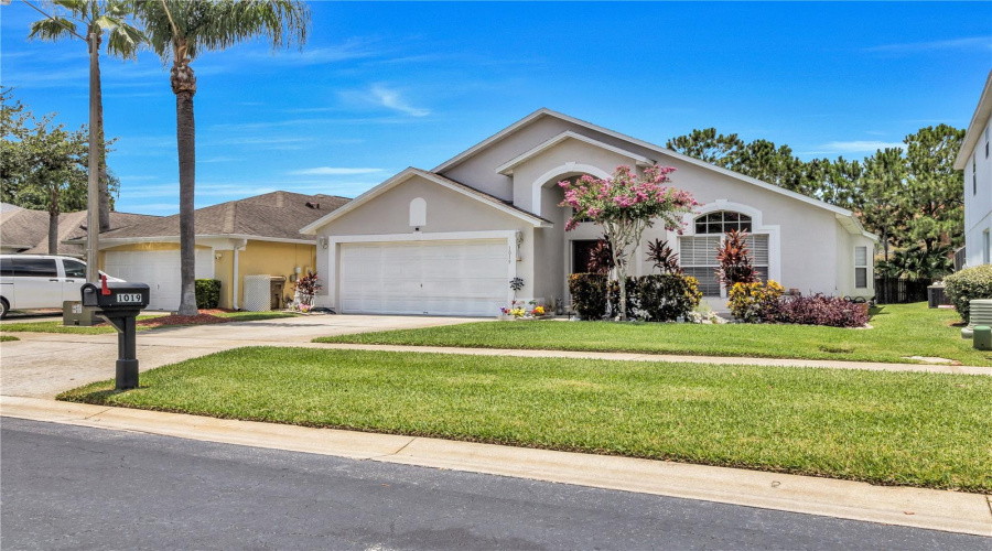 KISSIMMEE, Florida 34746, 5 Bedrooms Bedrooms, ,3 BathroomsBathrooms,Residential,For Sale,LAKE BERKLEY,0,MFRO6321335