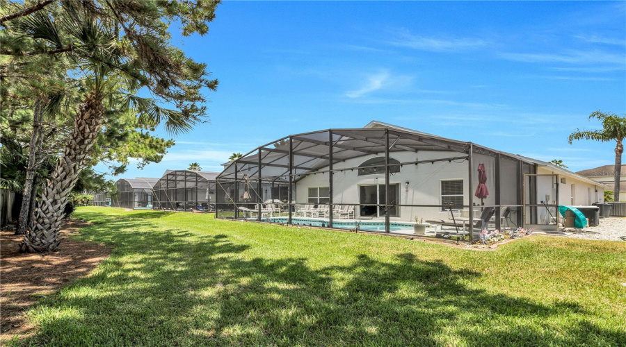 KISSIMMEE, Florida 34746, 5 Bedrooms Bedrooms, ,3 BathroomsBathrooms,Residential,For Sale,LAKE BERKLEY,0,MFRO6321335