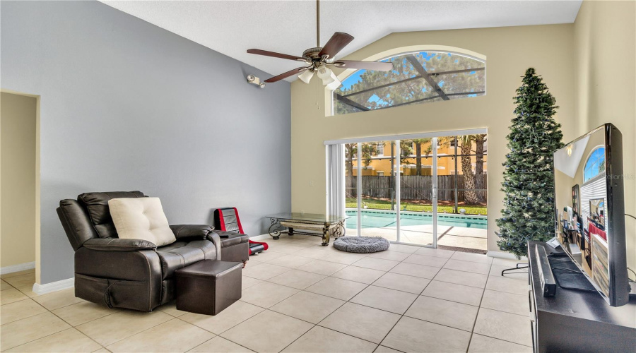 KISSIMMEE, Florida 34746, 5 Bedrooms Bedrooms, ,3 BathroomsBathrooms,Residential,For Sale,LAKE BERKLEY,0,MFRO6321335