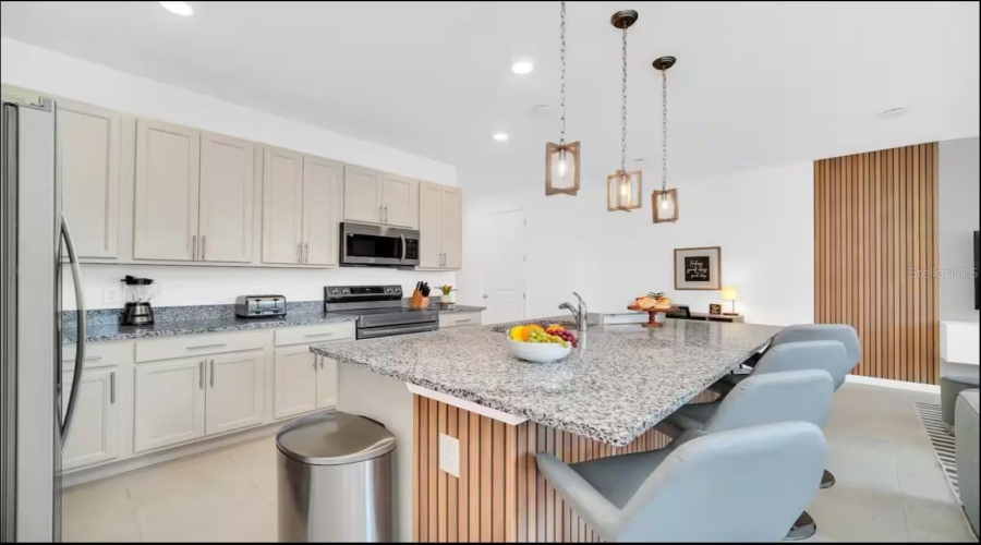 DAVENPORT, Florida 33896, 3 Bedrooms Bedrooms, ,2 BathroomsBathrooms,Residential,For Sale,LONGBOAT,0,MFRS5129861