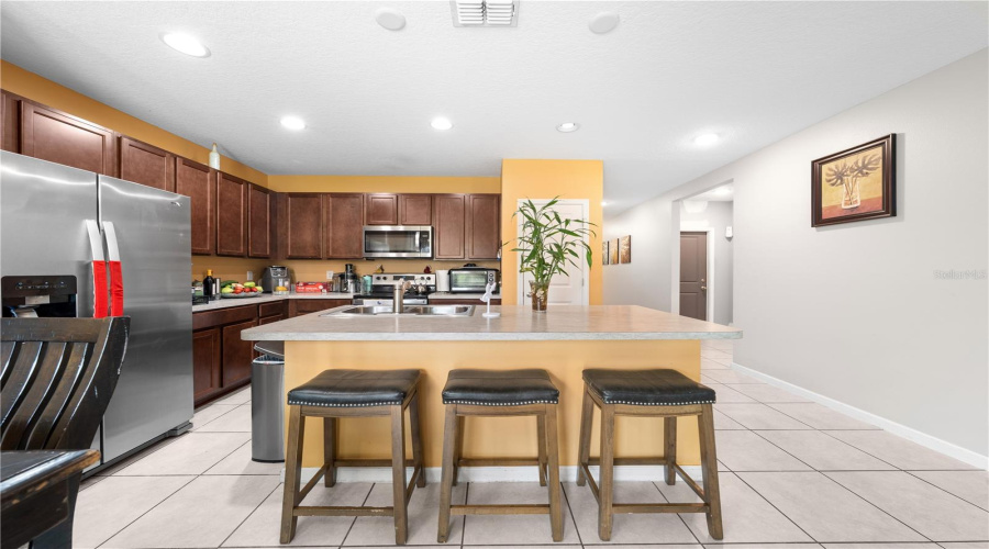 DAVENPORT, Florida 33837, 4 Bedrooms Bedrooms, ,2 BathroomsBathrooms,Residential,For Sale,JEFFERSON,0,MFRS5129936