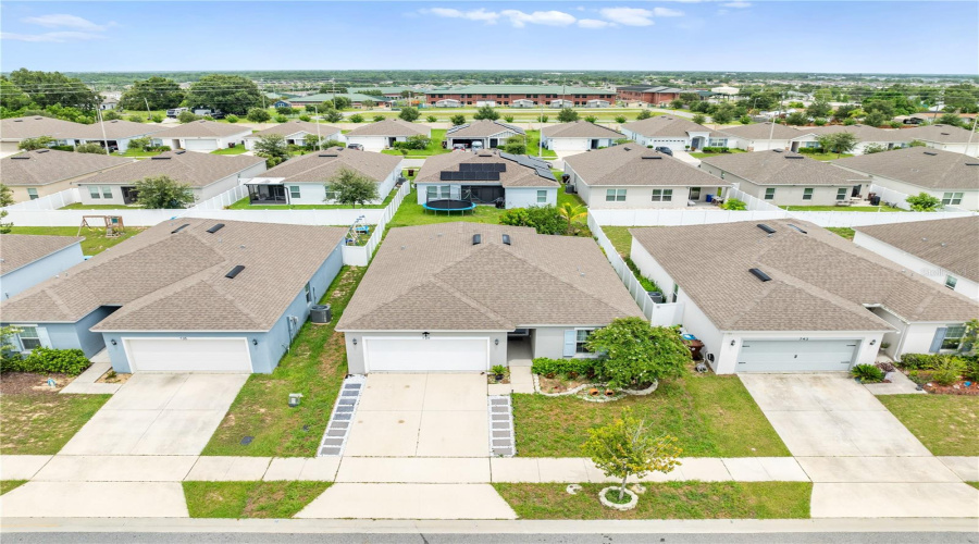 DAVENPORT, Florida 33837, 4 Bedrooms Bedrooms, ,2 BathroomsBathrooms,Residential,For Sale,JEFFERSON,0,MFRS5129936