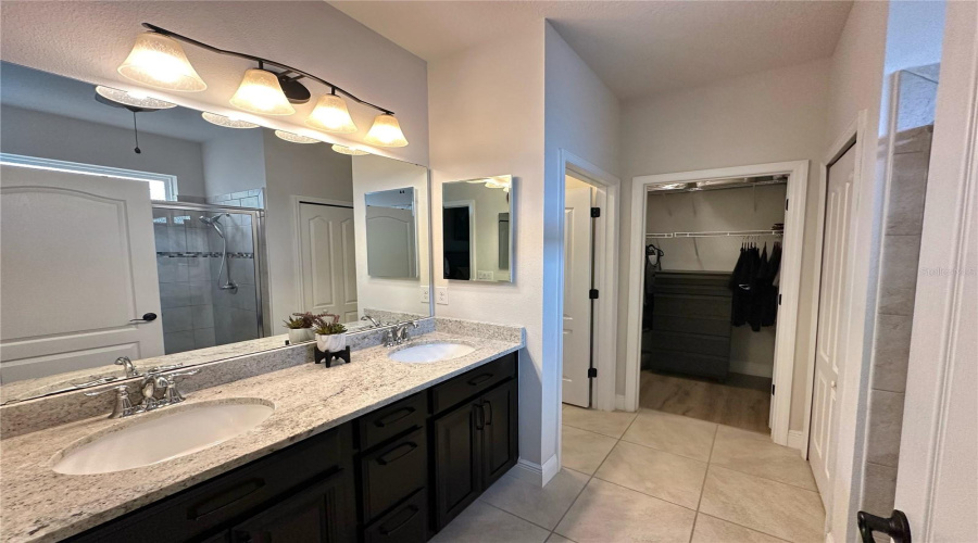DAVENPORT, Florida 33837, 4 Bedrooms Bedrooms, ,3 BathroomsBathrooms,Residential,For Sale,SUMMER SQUALL,0,MFRG5099048