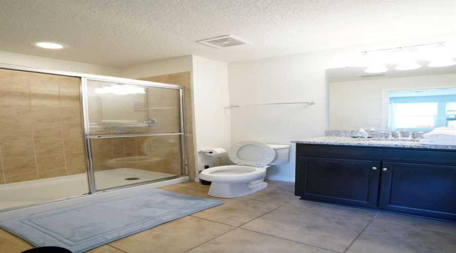 KISSIMMEE, Florida 34747, 5 Bedrooms Bedrooms, ,4 BathroomsBathrooms,Residential,For Sale,NICE,0,MFRO6323096