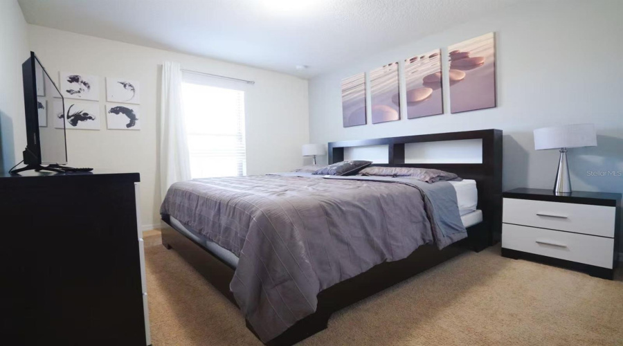 KISSIMMEE, Florida 34747, 5 Bedrooms Bedrooms, ,4 BathroomsBathrooms,Residential,For Sale,NICE,0,MFRO6323096