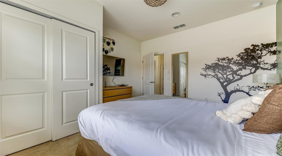 KISSIMMEE, Florida 34746, 3 Bedrooms Bedrooms, ,3 BathroomsBathrooms,Residential,For Sale,ROADSTER,0,MFRO6322805