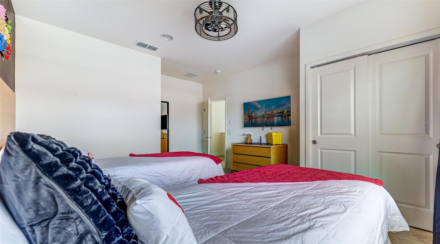 KISSIMMEE, Florida 34746, 3 Bedrooms Bedrooms, ,3 BathroomsBathrooms,Residential,For Sale,ROADSTER,0,MFRO6322805