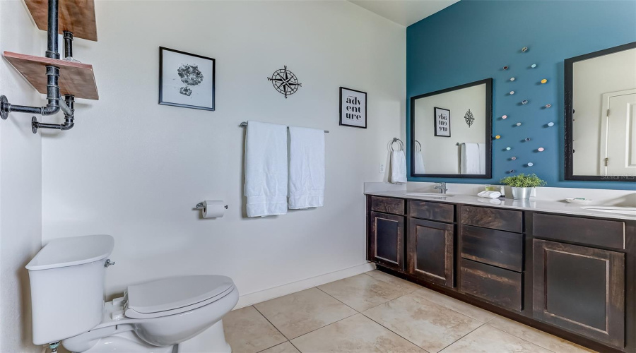 KISSIMMEE, Florida 34746, 3 Bedrooms Bedrooms, ,3 BathroomsBathrooms,Residential,For Sale,ROADSTER,0,MFRO6322805