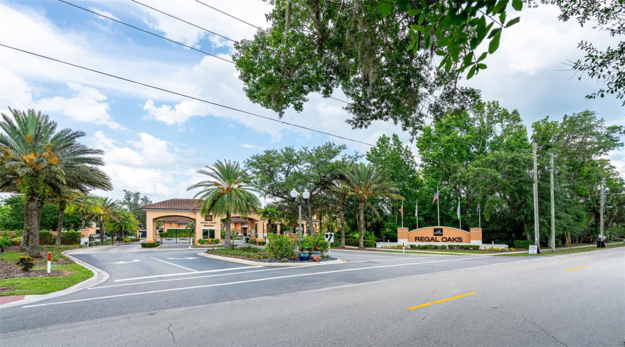 KISSIMMEE, Florida 34746, 3 Bedrooms Bedrooms, ,3 BathroomsBathrooms,Residential,For Sale,ROADSTER,0,MFRO6322805