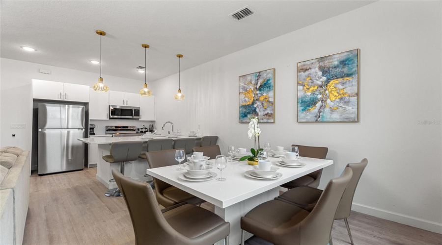 Dining room with seating for 6.