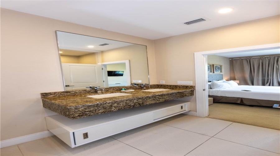 Master Bath 2 - 2nd floor