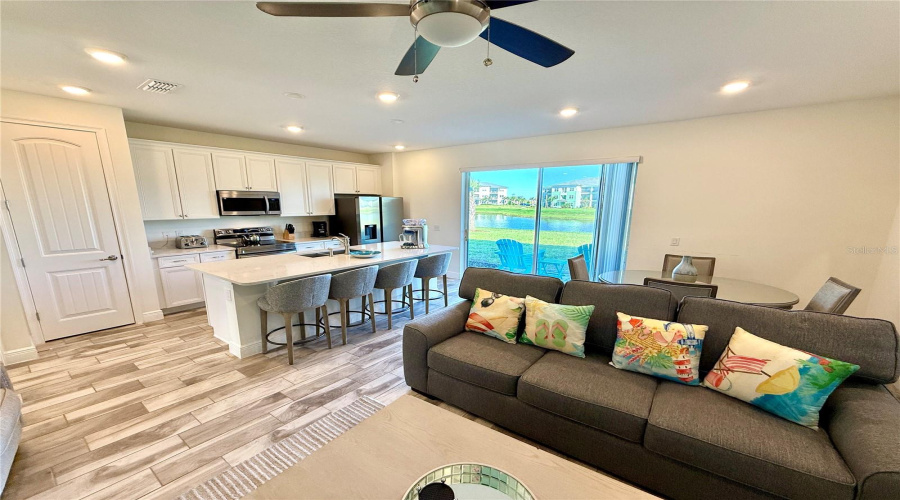 KISSIMMEE, Florida 34747, 3 Bedrooms Bedrooms, ,3 BathroomsBathrooms,Residential,For Sale,CARIBBEAN SOUL,0,MFRO6323201