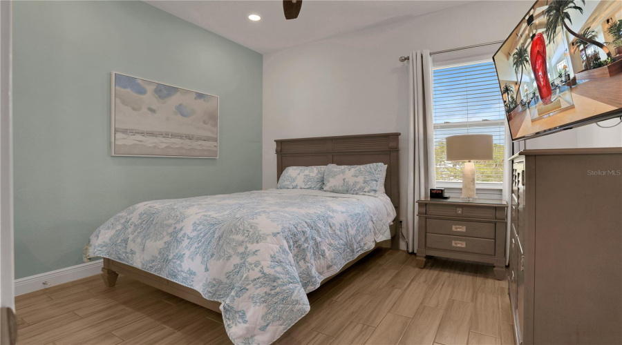 KISSIMMEE, Florida 34747, 4 Bedrooms Bedrooms, ,3 BathroomsBathrooms,Residential,For Sale,LOST SHAKER,0,MFRO6323359