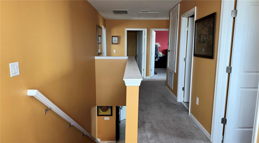 UPSTAIRS LANDING AREA