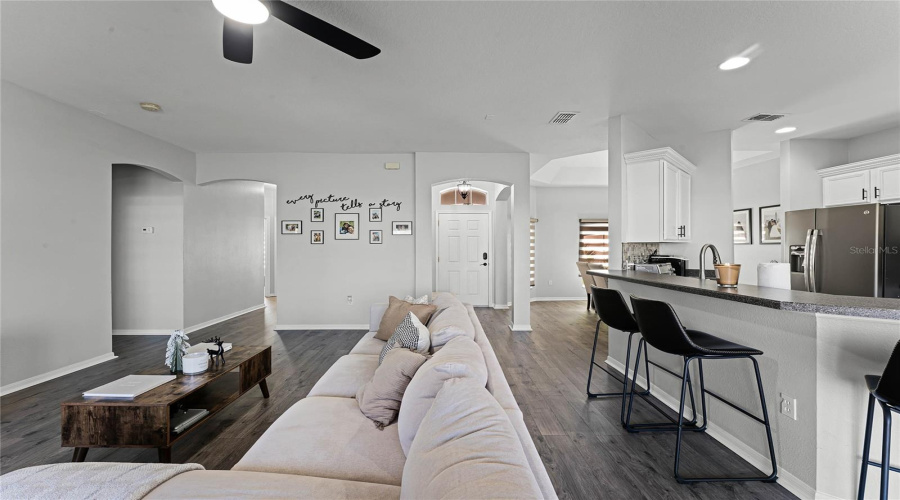 KISSIMMEE, Florida 34746, 3 Bedrooms Bedrooms, ,2 BathroomsBathrooms,Residential,For Sale,WEATHERFIELD,0,MFRO6323559
