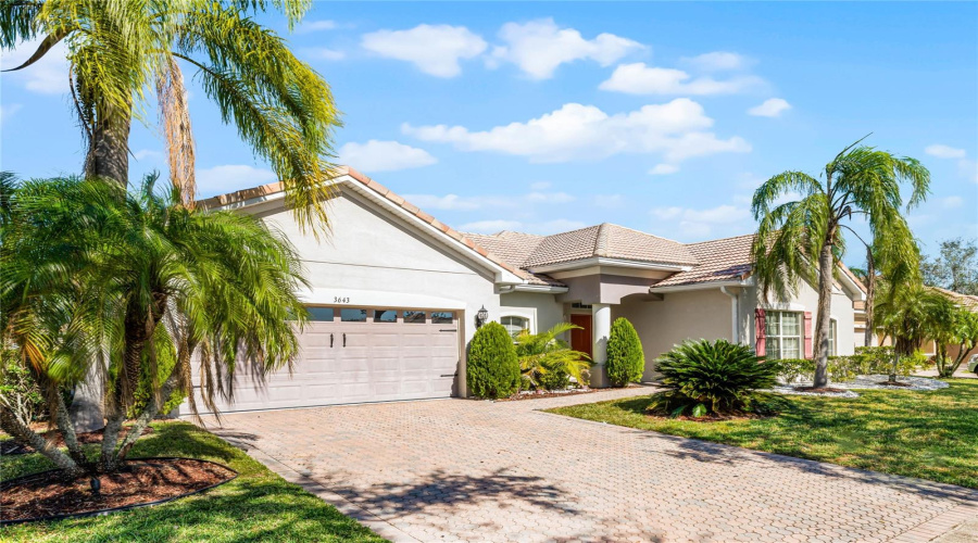 KISSIMMEE, Florida 34746, 3 Bedrooms Bedrooms, ,2 BathroomsBathrooms,Residential,For Sale,WEATHERFIELD,0,MFRO6323559