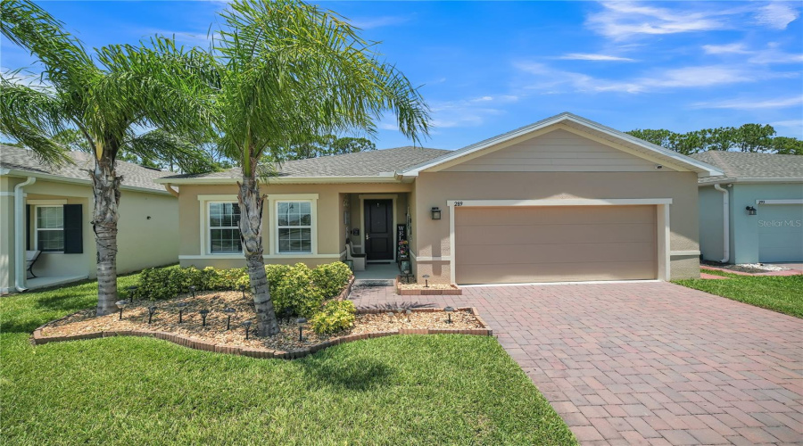 DAVENPORT, Florida 33896, 3 Bedrooms Bedrooms, ,2 BathroomsBathrooms,Residential,For Sale,SIESTA VISTA,0,MFRTB8403344
