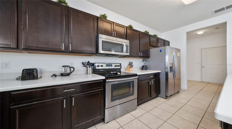 KISSIMMEE, Florida 34746, 7 Bedrooms Bedrooms, ,4 BathroomsBathrooms,Residential,For Sale,TOURMALINE,0,MFRS5130124