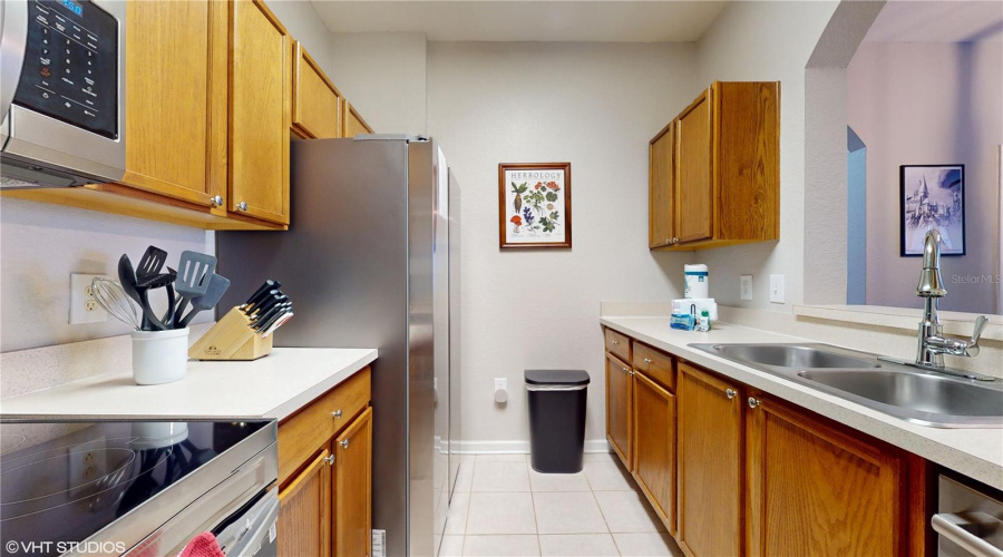 KISSIMMEE, Florida 34747, 3 Bedrooms Bedrooms, ,2 BathroomsBathrooms,Residential,For Sale,COMROW,0,MFRO6319207