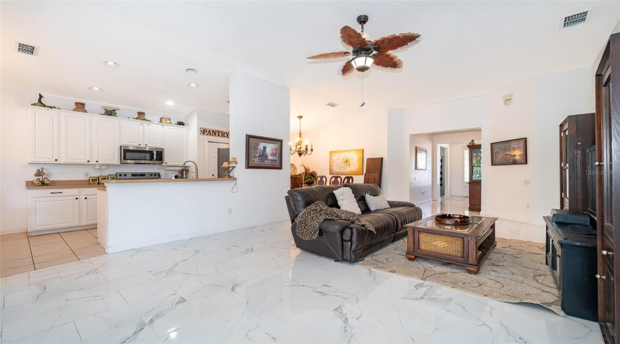 KISSIMMEE, Florida 34746, 3 Bedrooms Bedrooms, ,2 BathroomsBathrooms,Residential,For Sale,GRANGER,0,MFRO6323895