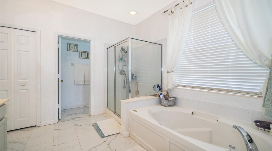 KISSIMMEE, Florida 34746, 3 Bedrooms Bedrooms, ,2 BathroomsBathrooms,Residential,For Sale,GRANGER,0,MFRO6323895