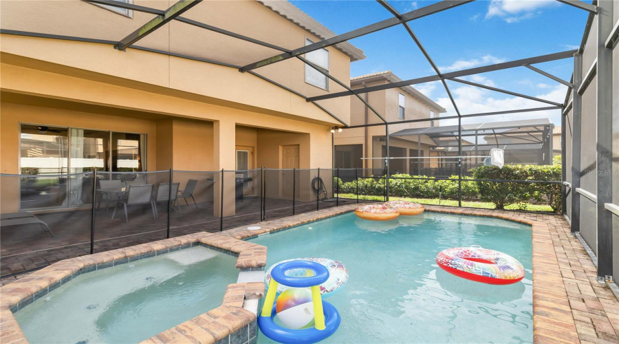 KISSIMMEE, Florida 34747, 6 Bedrooms Bedrooms, ,4 BathroomsBathrooms,Residential,For Sale,MOROCCO,0,MFRO6320776