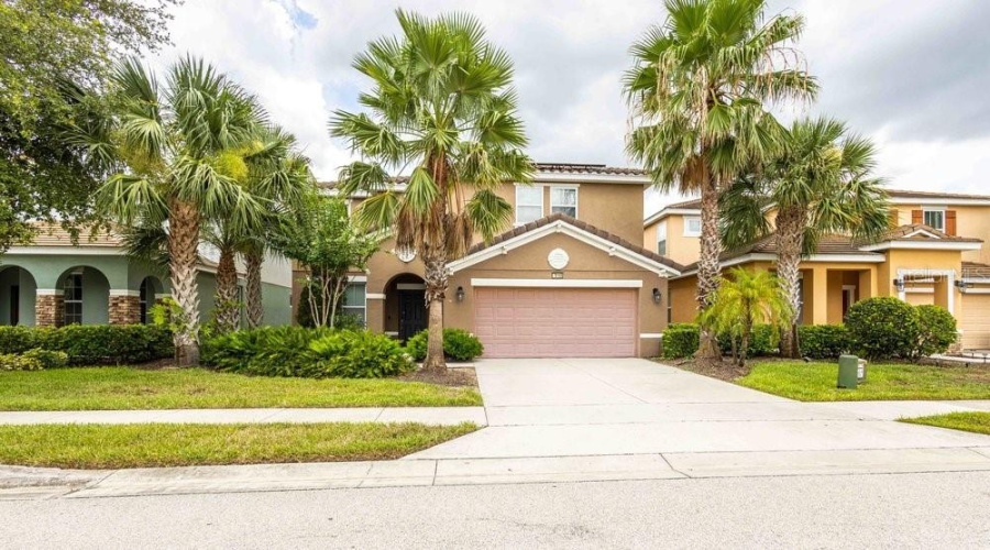 DAVENPORT, Florida 33837, 6 Bedrooms Bedrooms, ,4 BathroomsBathrooms,Residential,For Sale,OAKBOURNE,0,MFRA4656210
