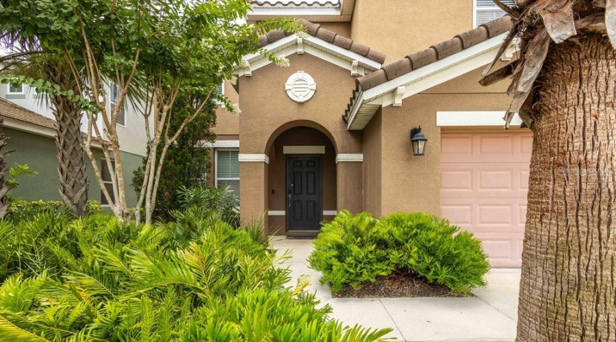 DAVENPORT, Florida 33837, 6 Bedrooms Bedrooms, ,4 BathroomsBathrooms,Residential,For Sale,OAKBOURNE,0,MFRA4656210