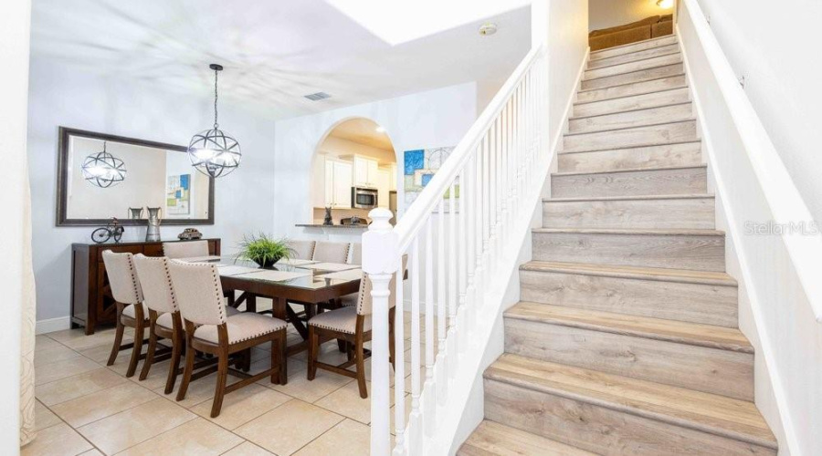 DAVENPORT, Florida 33837, 6 Bedrooms Bedrooms, ,4 BathroomsBathrooms,Residential,For Sale,OAKBOURNE,0,MFRA4656210