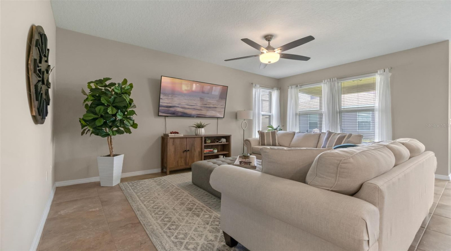 KISSIMMEE, Florida 34746, 3 Bedrooms Bedrooms, ,2 BathroomsBathrooms,Residential,For Sale,COMMANDER,0,MFRO6322476