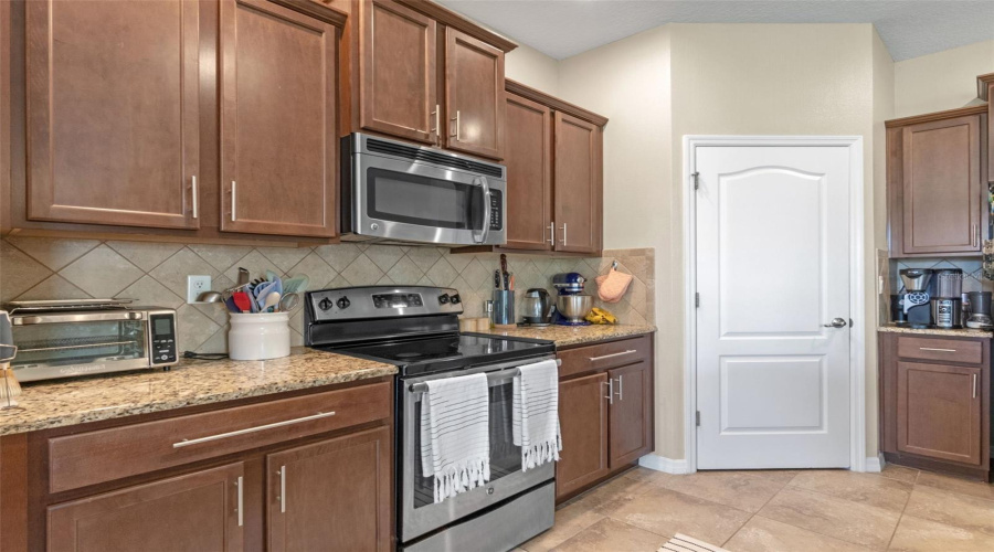KISSIMMEE, Florida 34746, 3 Bedrooms Bedrooms, ,2 BathroomsBathrooms,Residential,For Sale,COMMANDER,0,MFRO6322476