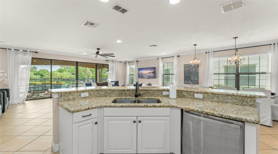 REUNION, Florida 34747, 5 Bedrooms Bedrooms, ,5 BathroomsBathrooms,Residential,For Sale,DESERT MOUNTAIN,0,MFRO6324287