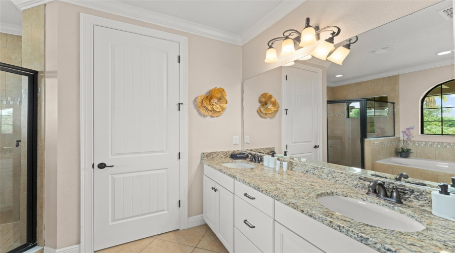 REUNION, Florida 34747, 5 Bedrooms Bedrooms, ,5 BathroomsBathrooms,Residential,For Sale,DESERT MOUNTAIN,0,MFRO6324287